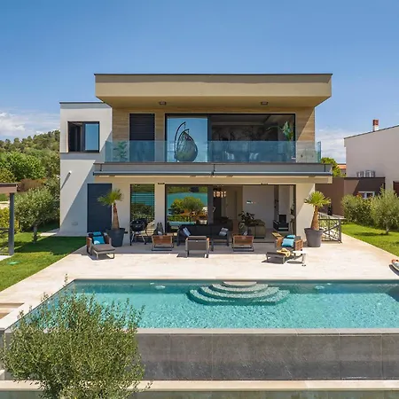 Awesome In With House Sea View * Medulin